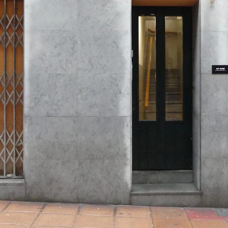 Apartament Encantador Al Centre De Vic Aptgarbi Exterior photo